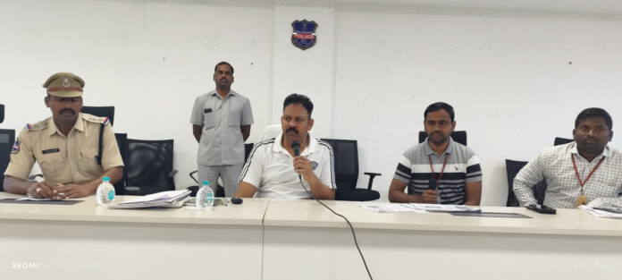 హోంగార్డుల ఆరోగ్యం, ఆర్థిక భద్రత కోసం ఆరోగ్య భీమా