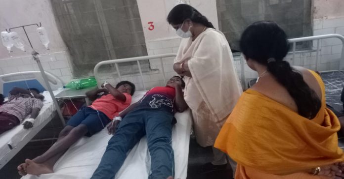 Farmers queued up since morning for tokens Farmers queued up since morning for tokens