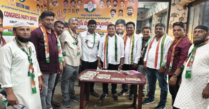 రహమత్ నగర్లో ఎమ్మెల్యే జారె ఇంటింటి ప్రచారం