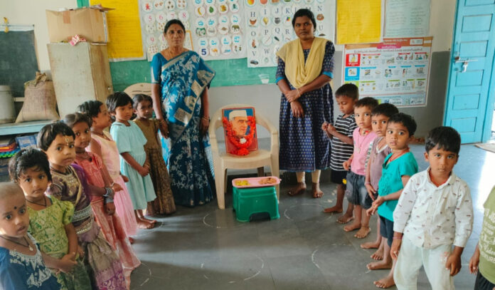 Jawaharlal Nehru Jayanti celebrated in grand manner at Anganwadi