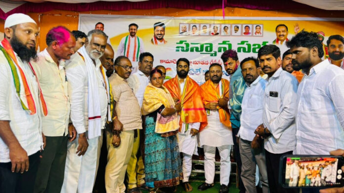 కామారెడ్డి డీసీసీ అధ్యక్షుడికి ఘన సన్మానం