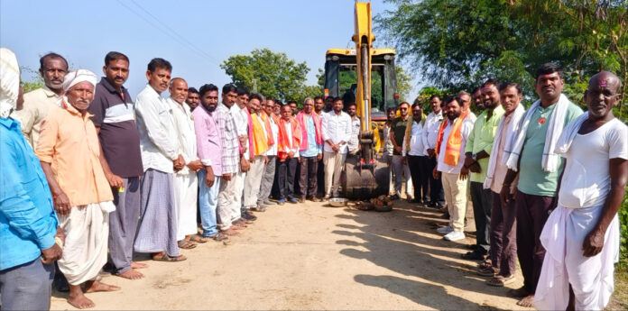 Moga village road gets relief.. funds sanctioned
