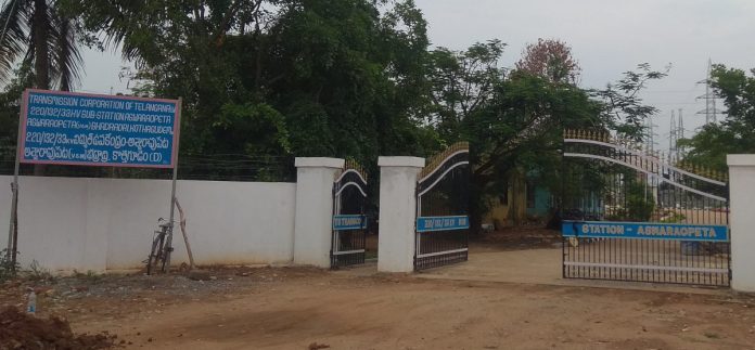 మండలంలోని పలు ప్రాంతాల్లో విద్యుత్ అంతరాయం