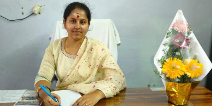 Public auction on November 14th