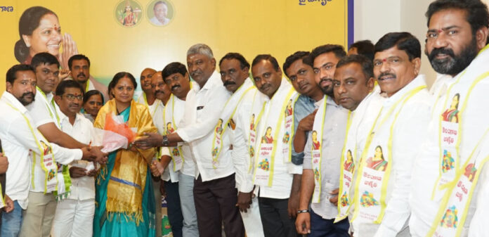 Pundra Naresh Reddy joins Telangana Jagruti