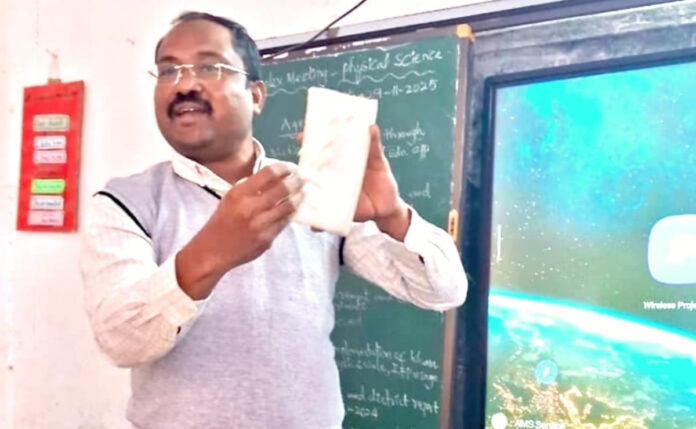 Teacher selected for International Science Festival