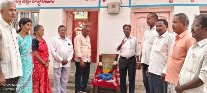 అక్టోబర్ విప్లవం సమాజంలో వినూత్న మార్పు