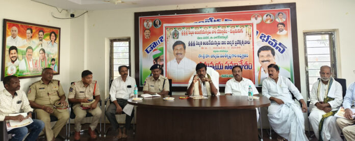 మద్దిమడుగు పబ్బతి ఆంజనేయస్వామి వార్షిక బ్రహ్మోత్సవాలను ఘనంగా నిర్వహించాలి..