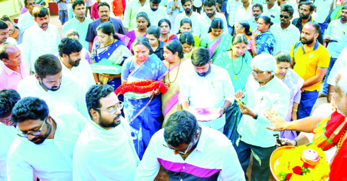 బీఆర్ఎస్, బీజేపీ వైఫల్యంతోనే జూబ్లీహిల్స్లో కాంగ్రెస్ గెలుపు