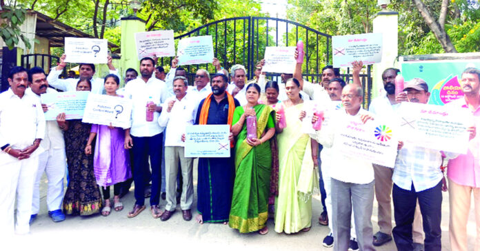 ప్రాణాలు పోతున్నా పట్టించుకోరా..?