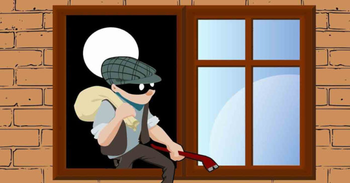 హైదరాబాద్ లో భారీ చోరీ