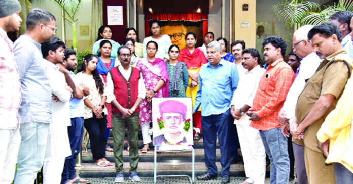 The acquisition of knowledge is the key to achieving state power.