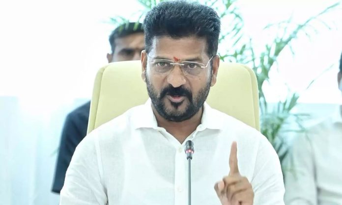 బస్సును ఢీకొన్న టిప్పర్..స్పందించిన సీఎం రేవంత్ రెడ్డి