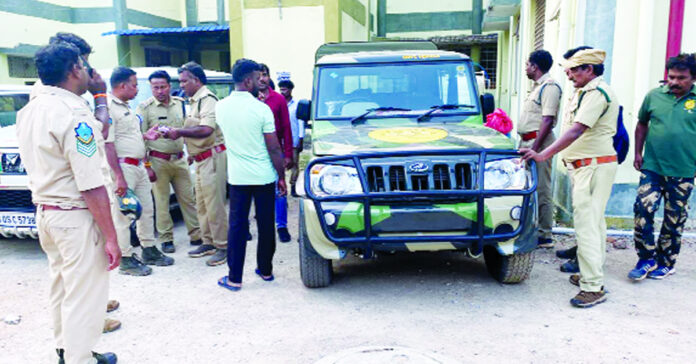 చందంపేట మండలం గువ్వల గుట్టలో ఉద్రిక్తత