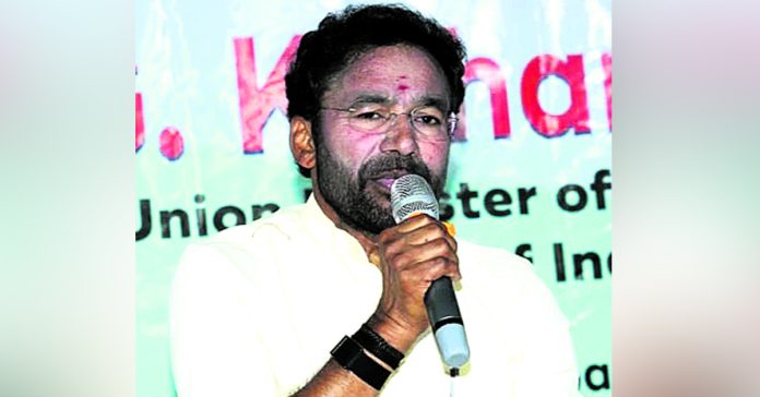 రేవంత్రెడ్డివి బ్లాక్ మెయిల్ రాజకీయాలు