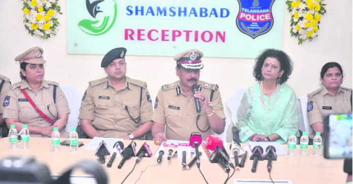 Untitled-64 copy Ensuring the safety of women and children