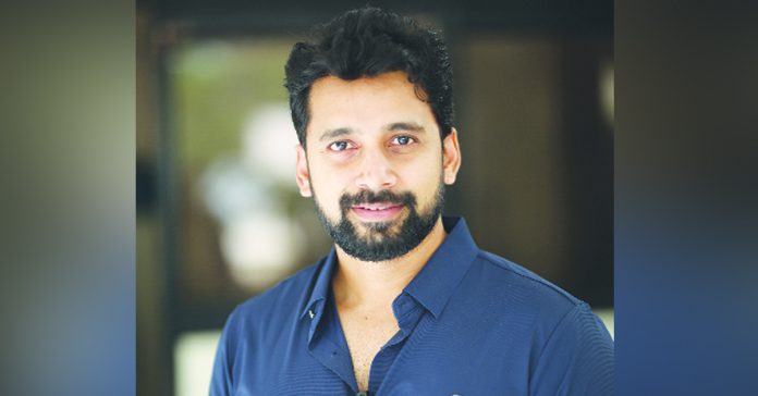 పవర్ఫుల్ కథే హీరో..