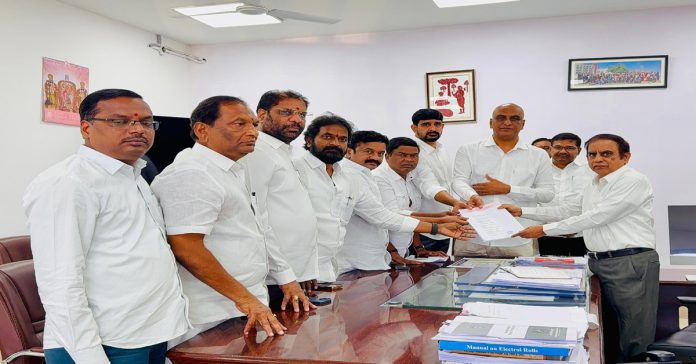 జూబ్లీహిల్స్లో కాంగ్రెస్ అధికార దుర్వినియోగానికి పాల్పడుతోంది:హరీస్ రావు