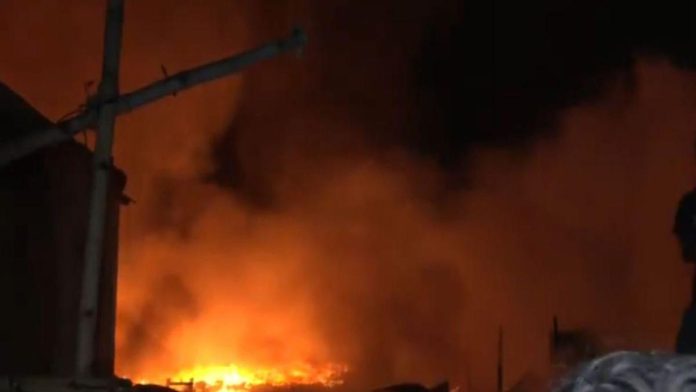 ఢిల్లీలో భారీ అగ్నిప్రమాదం