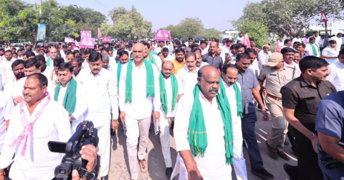 కాంగ్రెస్ పాలనలో అన్నీ సమస్యలే: హరీశ్ రావు