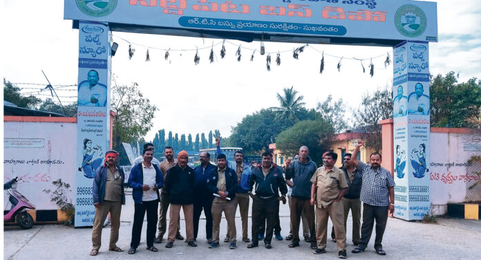 దూర ప్రాంతాలకు సింగిల్ డ్రైవర్గా వెళ్లాలంటే ఇబ్బంది