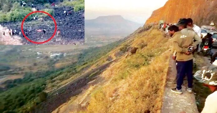 మహారాష్ట్రలో రోడ్డు ప్రమాదం