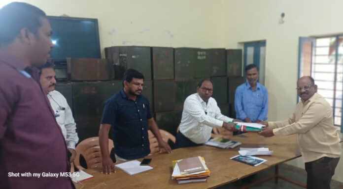 Elections must be held peacefully