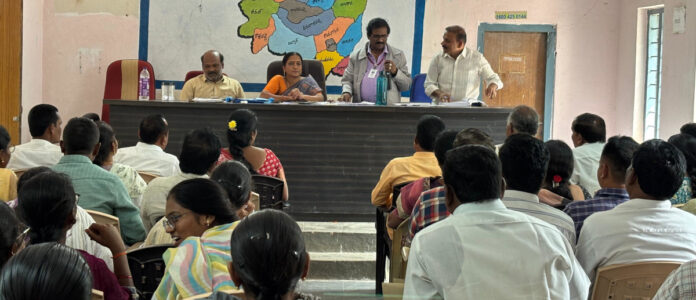 ఎన్నికలు పకడ్బందీగా నిర్వహించాలి: ఎంపీడీఓ