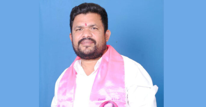 అవకాశం ఇవ్వండి.. ఆదర్శ గ్రామంగా అభివృద్ది చేస్తా