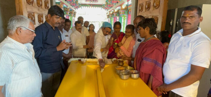 Hundi donation to Adelli temple