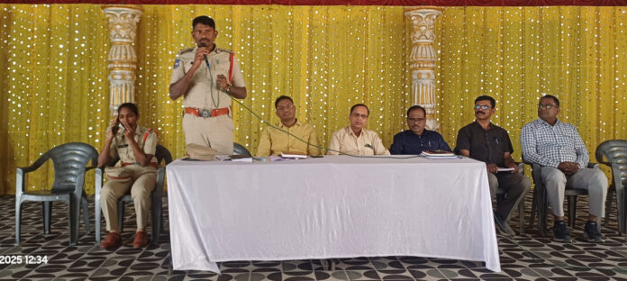 నిబంధనలను ఉల్లంఘిస్తే..పుష్ప 3 చూపిస్తుంది