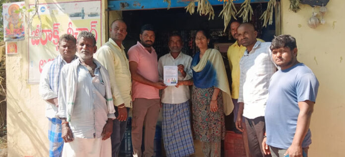 ఆశీర్వదించి గెలిపిస్తే గ్రామాన్ని అభివృద్ధిలో ముందుంచుతా