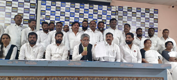 ముమ్మాటికీ పోలీసుల హత్యే: మందకృష్ణ మాదిగ