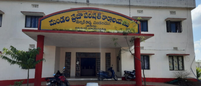 జన్నారంలో ఎన్నికల సామాగ్రి తరలింపునకు సిద్ధం..