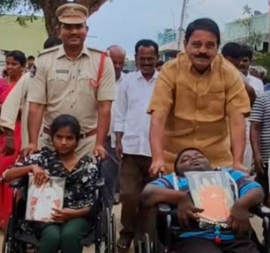 ఇంటి నుంచి ఓటు.. లేనట్లేనా.?