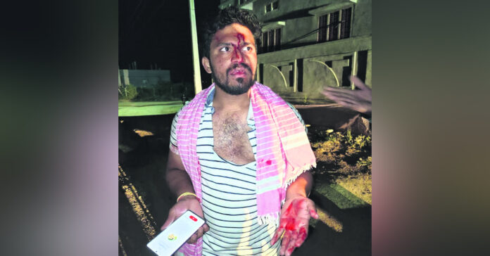 అవంచలో ఇరువర్గాల ఘర్షణ