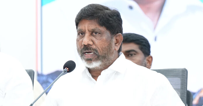 మా విజన్ డాక్యుమెంట్తో ప్రపంచం దృష్టిని ఆకర్షిస్తాం: భట్టి