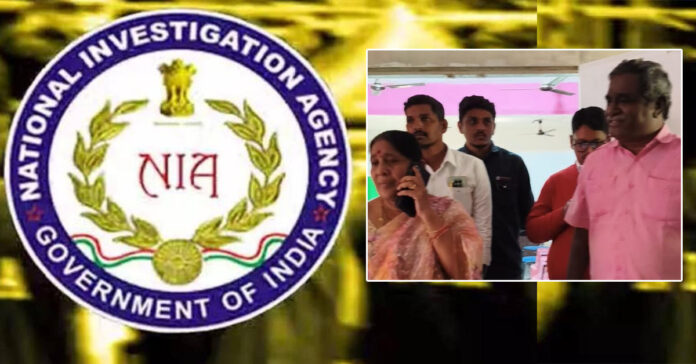 గాదే ఇన్నయ్యను అరెస్టు చేసిన ఎన్ఐఏ అధికారులు