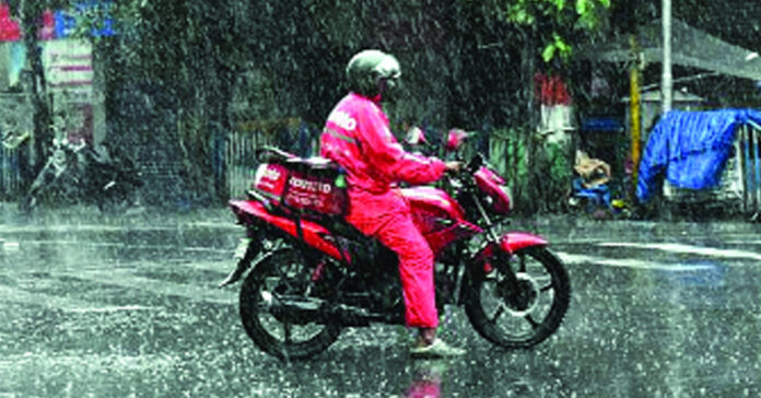 గిగ్ వర్కర్స్ – భాగస్వాములా? బానిసలా?