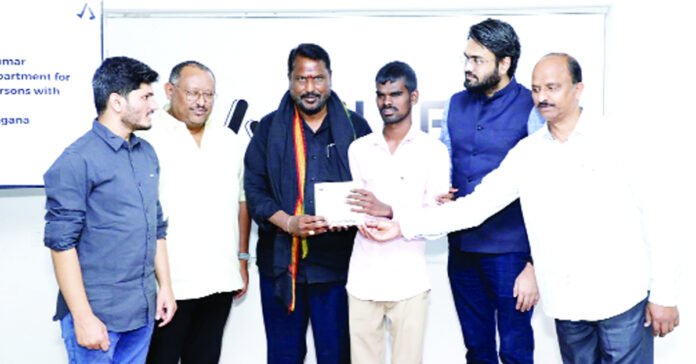 వికలాంగుల సాధికారతకు సాంకేతిక పరిజ్ఞానం