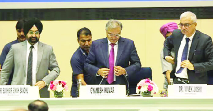 నిజమైన పౌరులకు వేధింపులా!