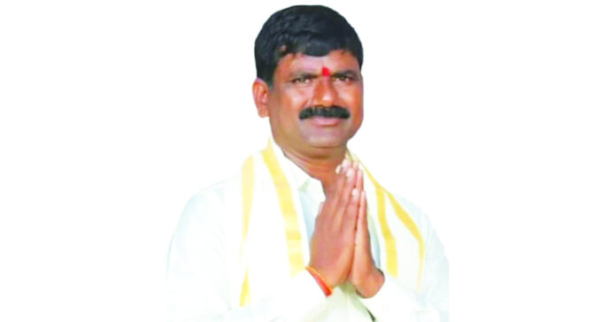 సర్పంచ్ అభ్యర్థి భర్త ఆత్మహత్య