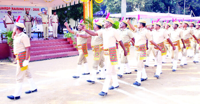 శాంతిభద్రతల పరిరక్షణలో హోంగార్డులది కీలకపాత్ర