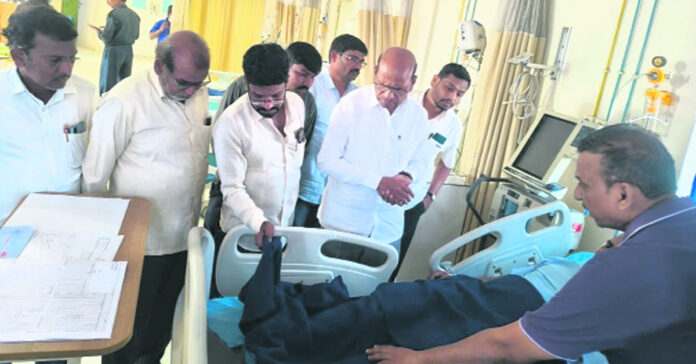 కిర్బీ కార్మికుల బస్సుకు ప్రమాదం