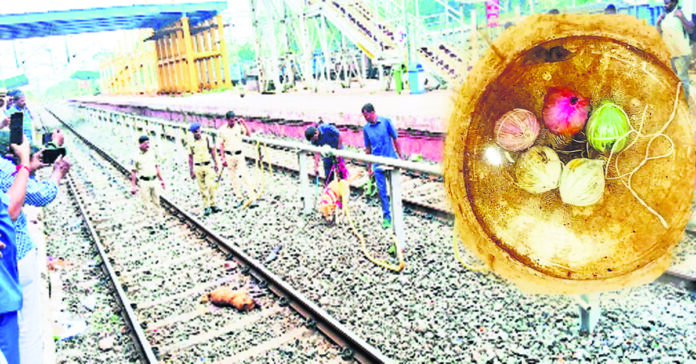 కొత్తగూడెంలో బాంబు కలకలం..!