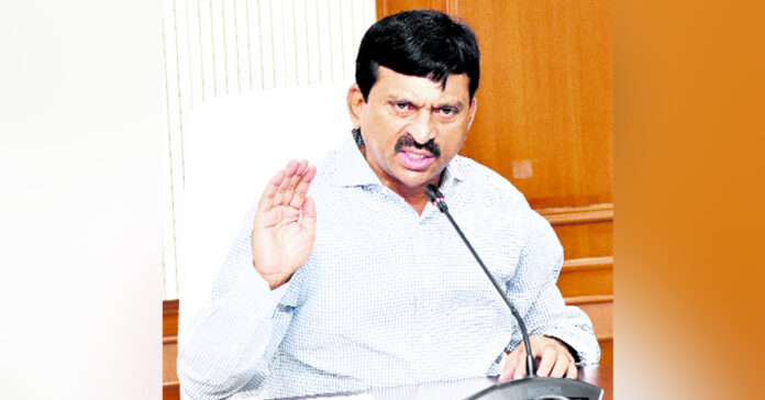 మార్చిలోగా లక్ష ఇందిరమ్మ ఇండ్లు