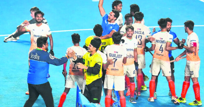 భారత హాకీజట్టుకు కాంస్యం