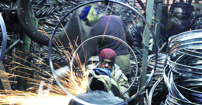 ఐదేండ్లలో రెండు లక్షల కంపెనీల మూత