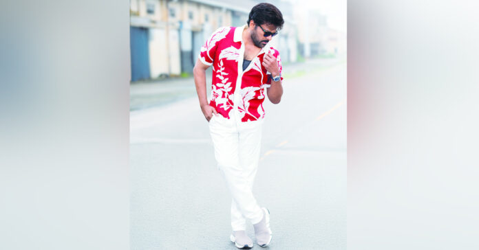 మరో కలర్ఫుల్ సాంగ్..