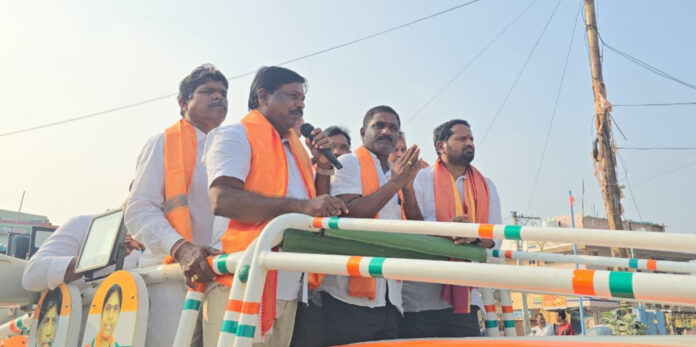 We should work towards winning: MLA Vamsi Krishna